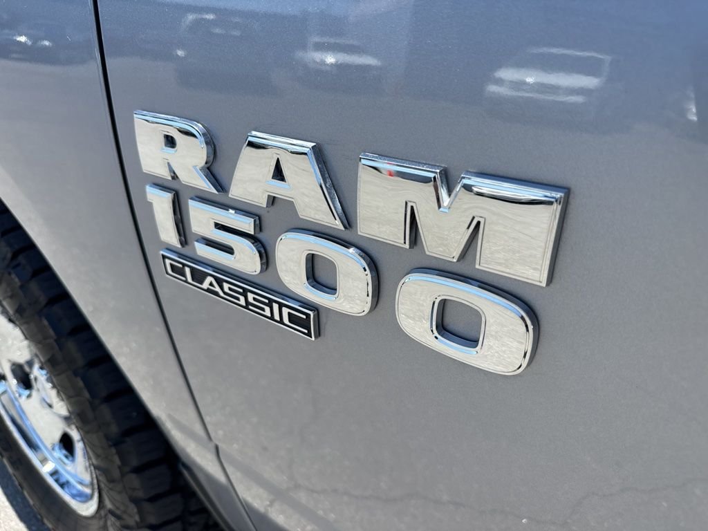 Used 2019 Silver Ram Tradesman image 13