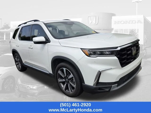Certified Used 2025 Platinum White Pearl Honda Touring image 4