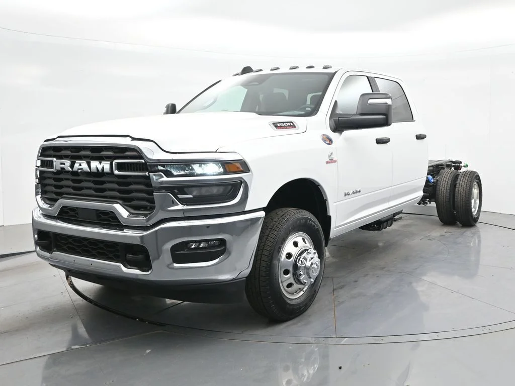 New 2026 Bright White Clear-Coat Exterior Paint RAM Tradesman image 1