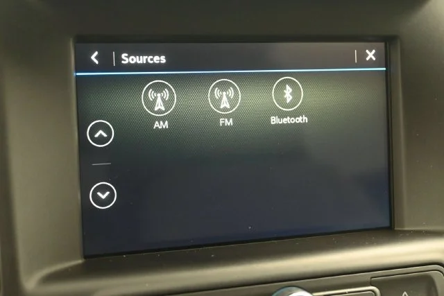 Used 2018 BLUE STEEL METALLIC GMC SLE image 15