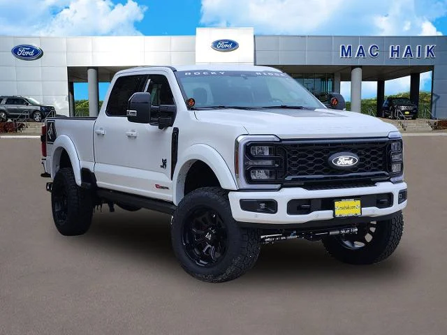 New 2026 Star White Metallic Tri-Coat Ford F-250® Lariat® image 24