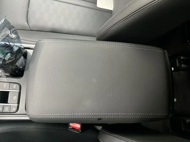 New 2026 Wolf Gray Kia S image 22