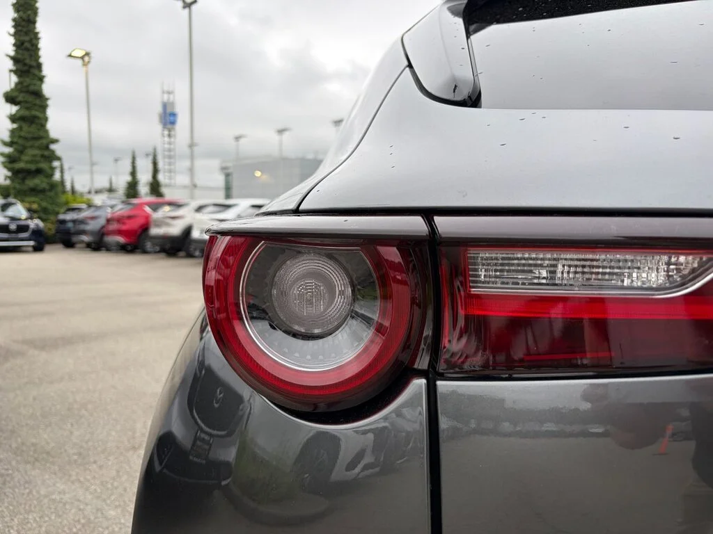 Used 2024  Mazda GS AWD Luxury Package,Leatherette,Moonroof,AWD, image 9