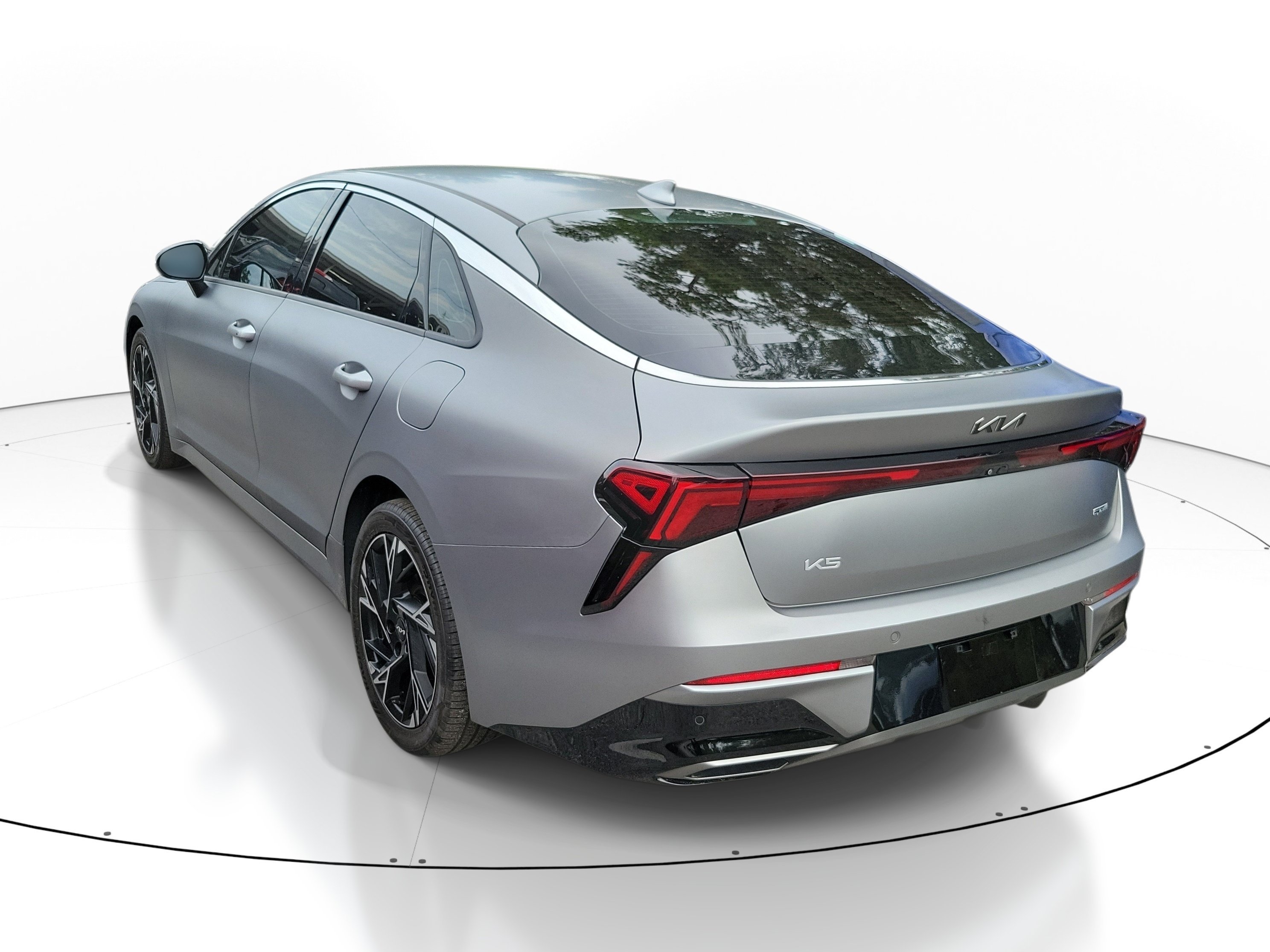 Used 2025 Steel Matte Gray Kia GT-Line image 3