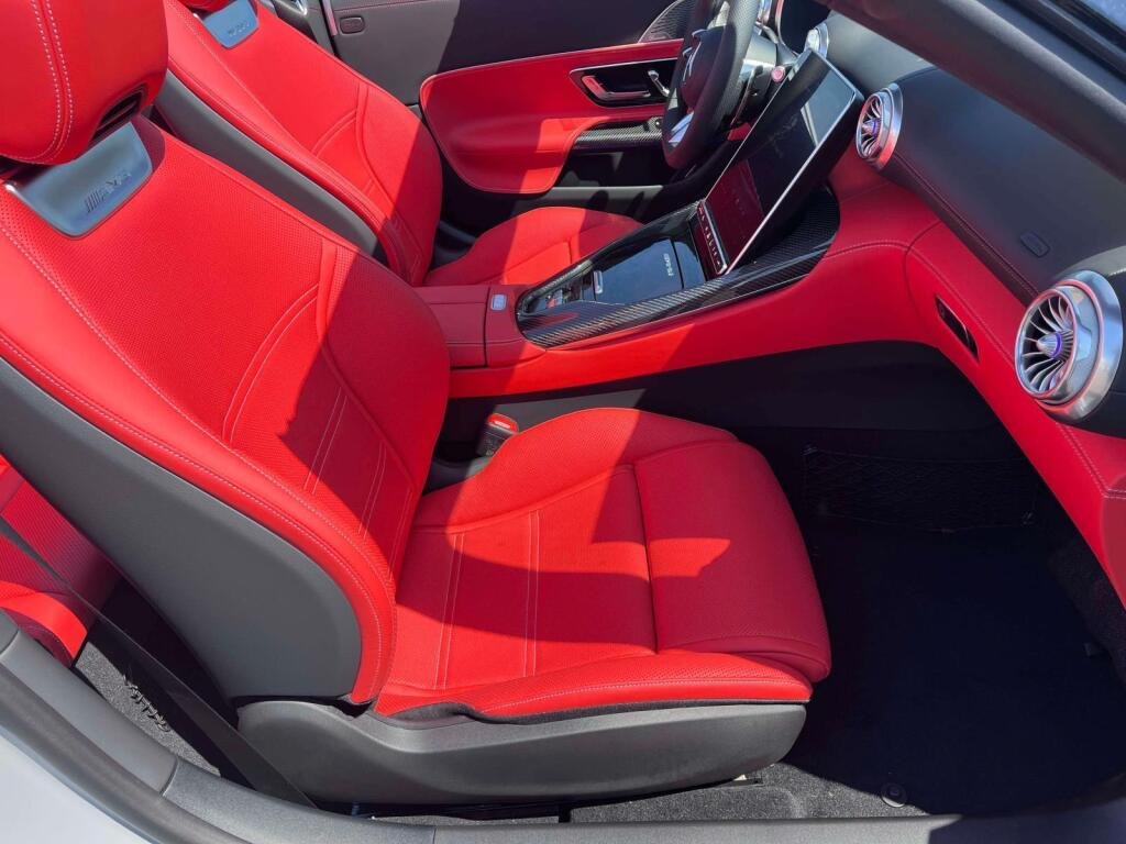 New 2026 MANUFAKTUR Alpine Grey Mercedes-Benz AMG® SL 55 image 19