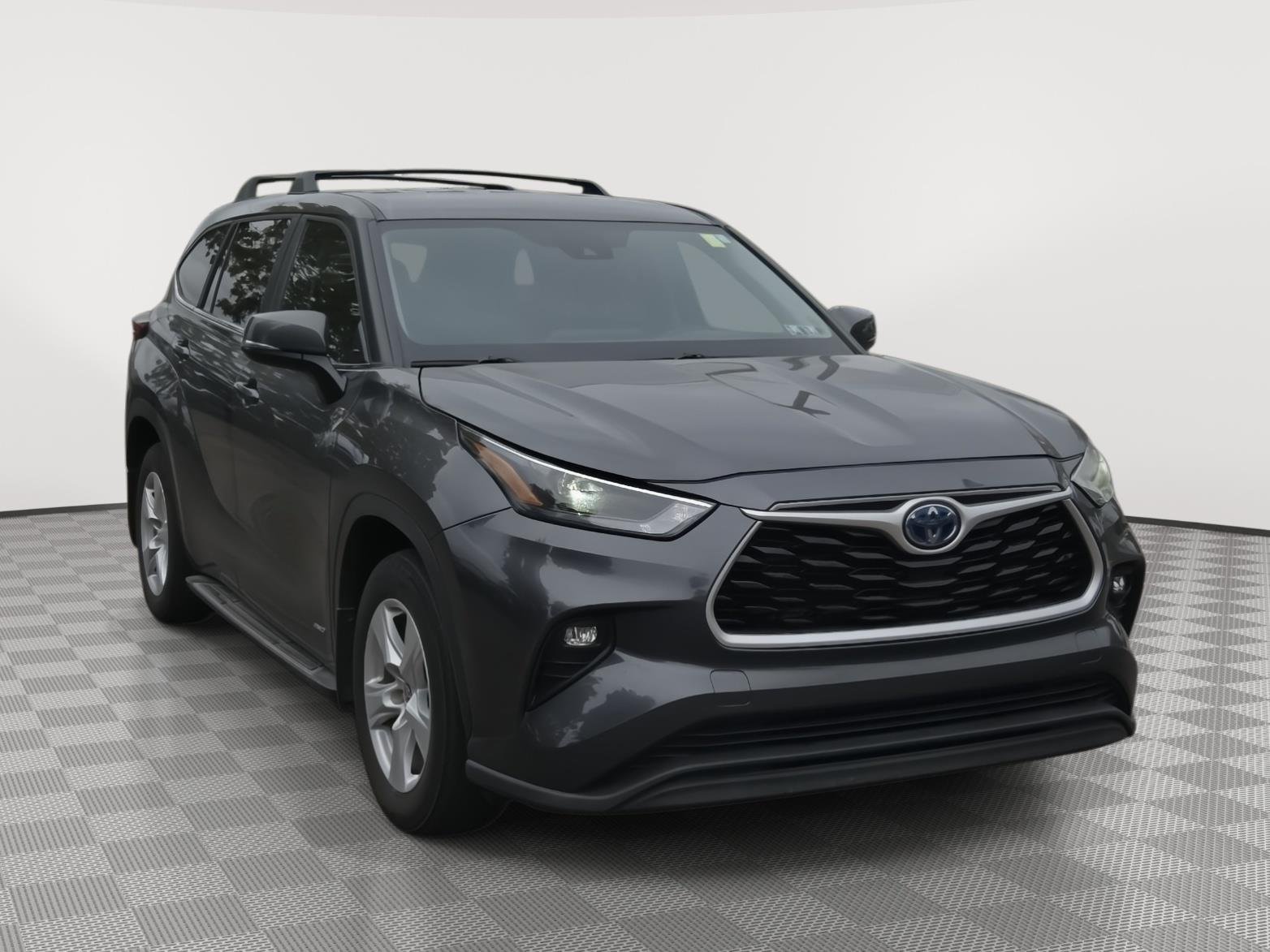 2023 Toyota Highlander Hybrid LE AWD's photo