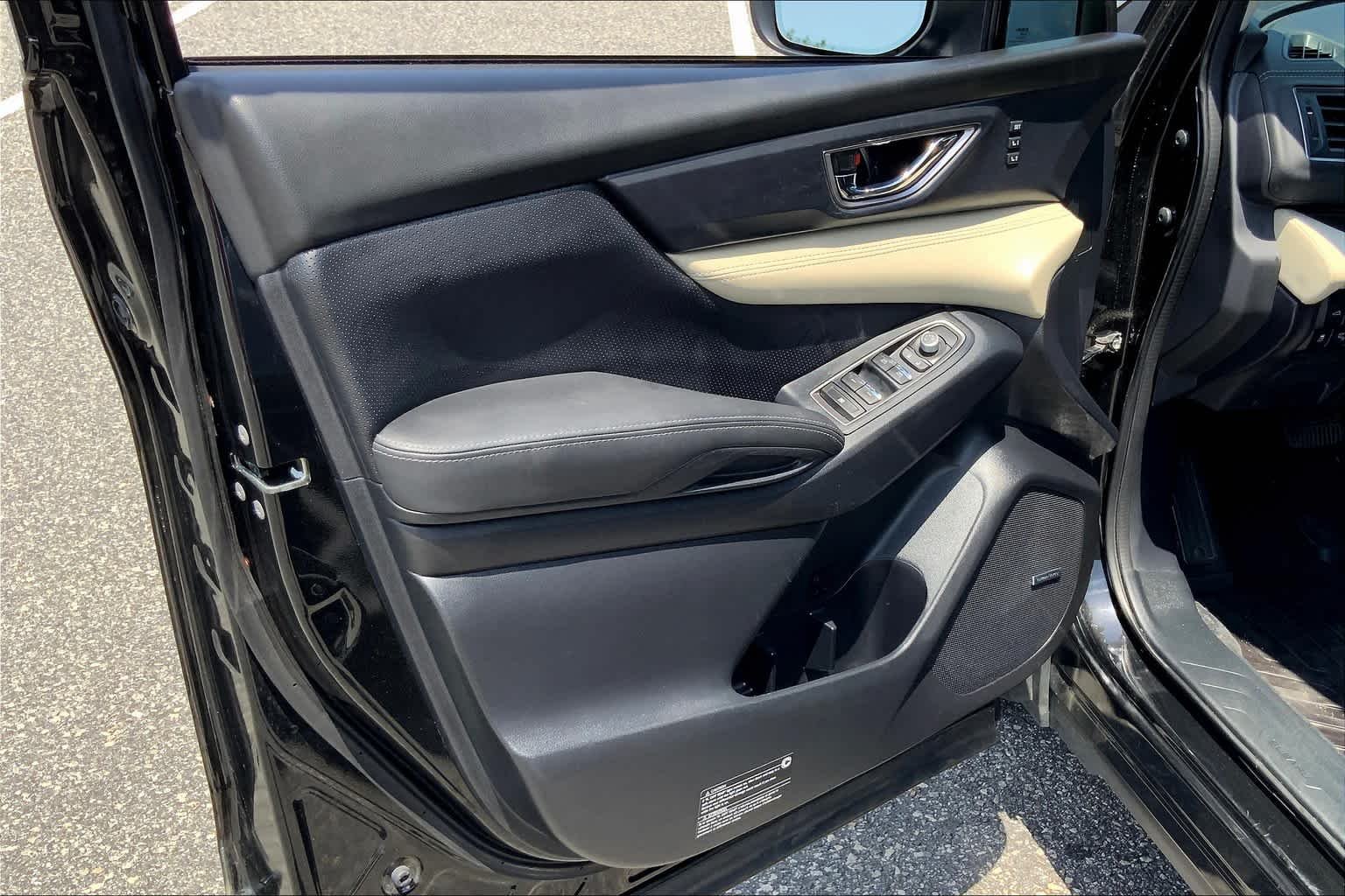 Used 2020 Crystal Black Silica Subaru Limited image 21