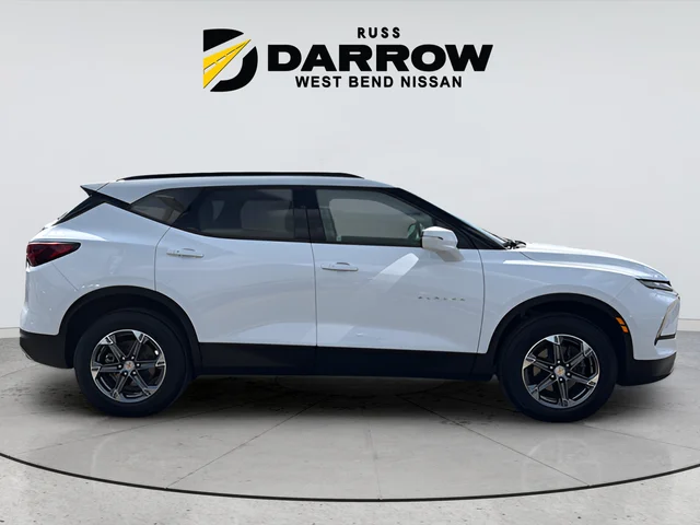 Used 2024 White Chevrolet LT image 6