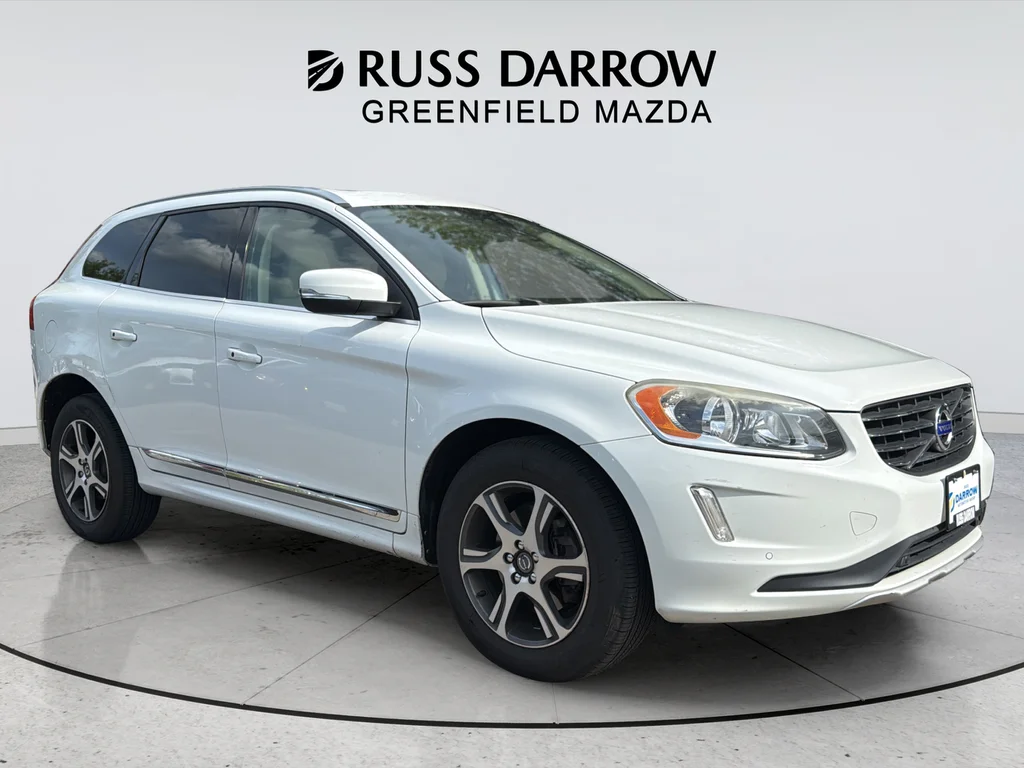 Used 2015 White Volvo T6 image 7