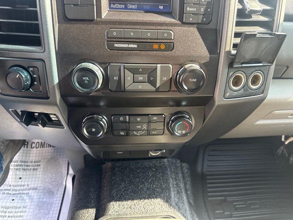 Used 2019 Oxford White Ford XL image 25