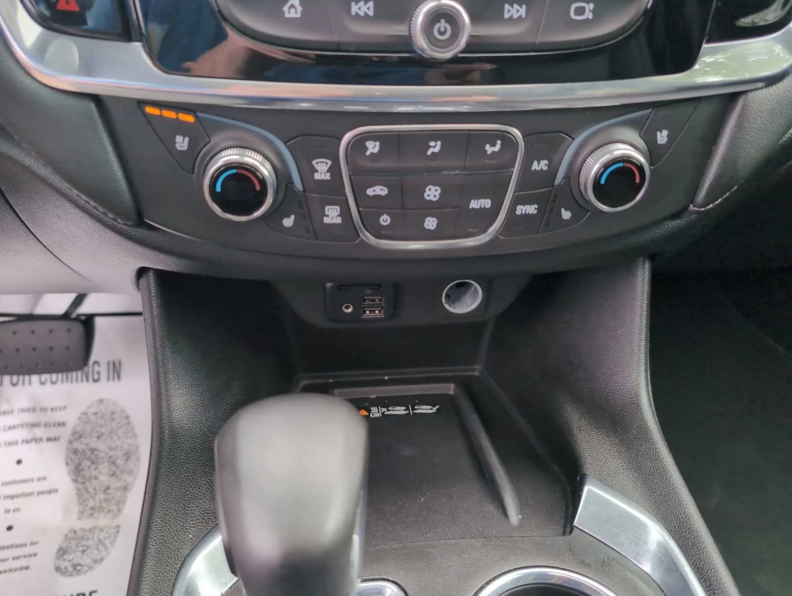 Used 2023 Iridescent Pearl Tricoat Chevrolet High Country image 18