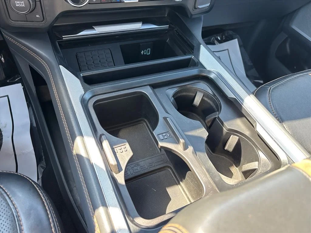 2023 Ford F-450 Super Duty Platinum - Photo 36