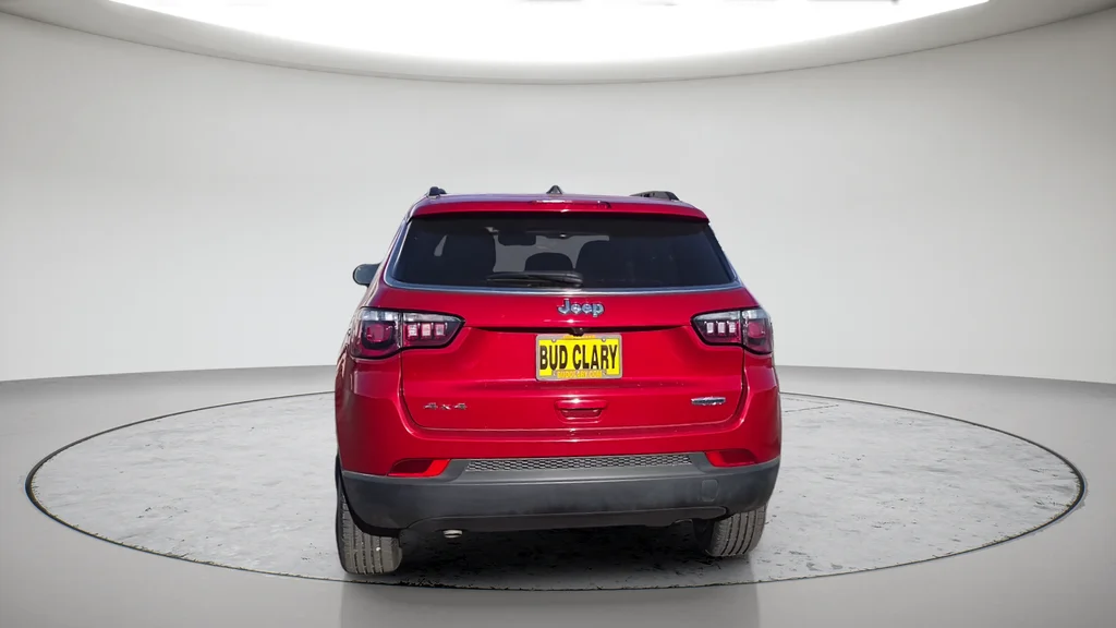 Used 2025 Red Jeep Latitude image 8
