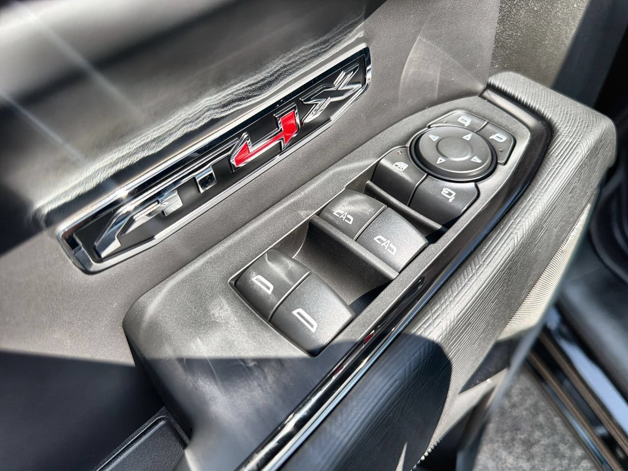New 2026 Onyx Black GMC AT4X image 19