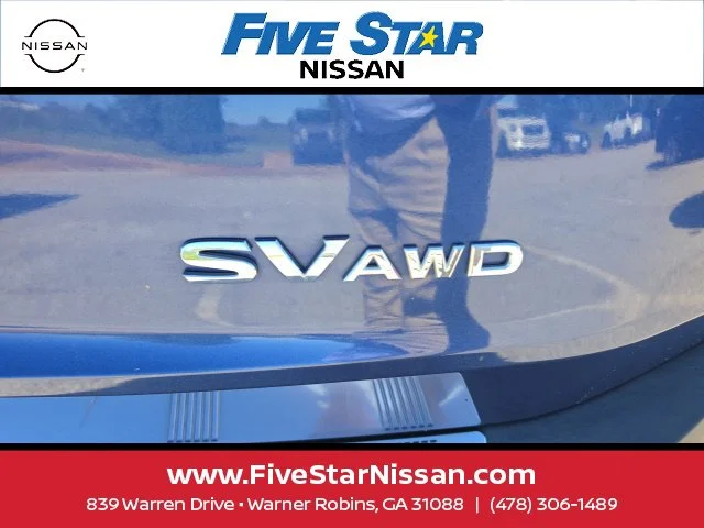 Used 2021 Blue Nissan SV image 8