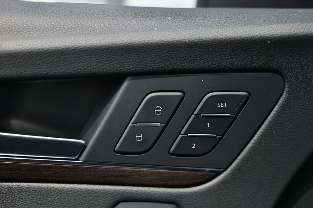 Used 2023 Mythos Black Metallic Audi 40 Premium image 15