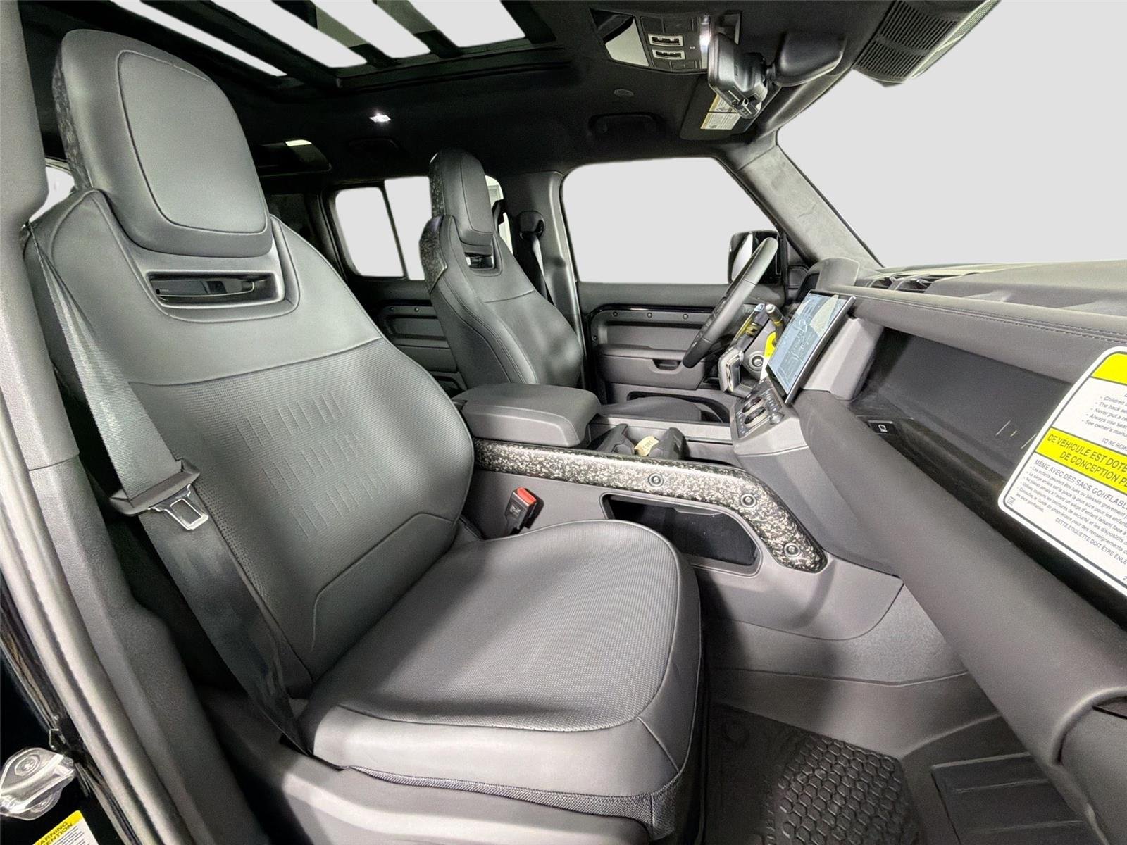 New 2026 Narvik Black LAND ROVER OCTA image 30