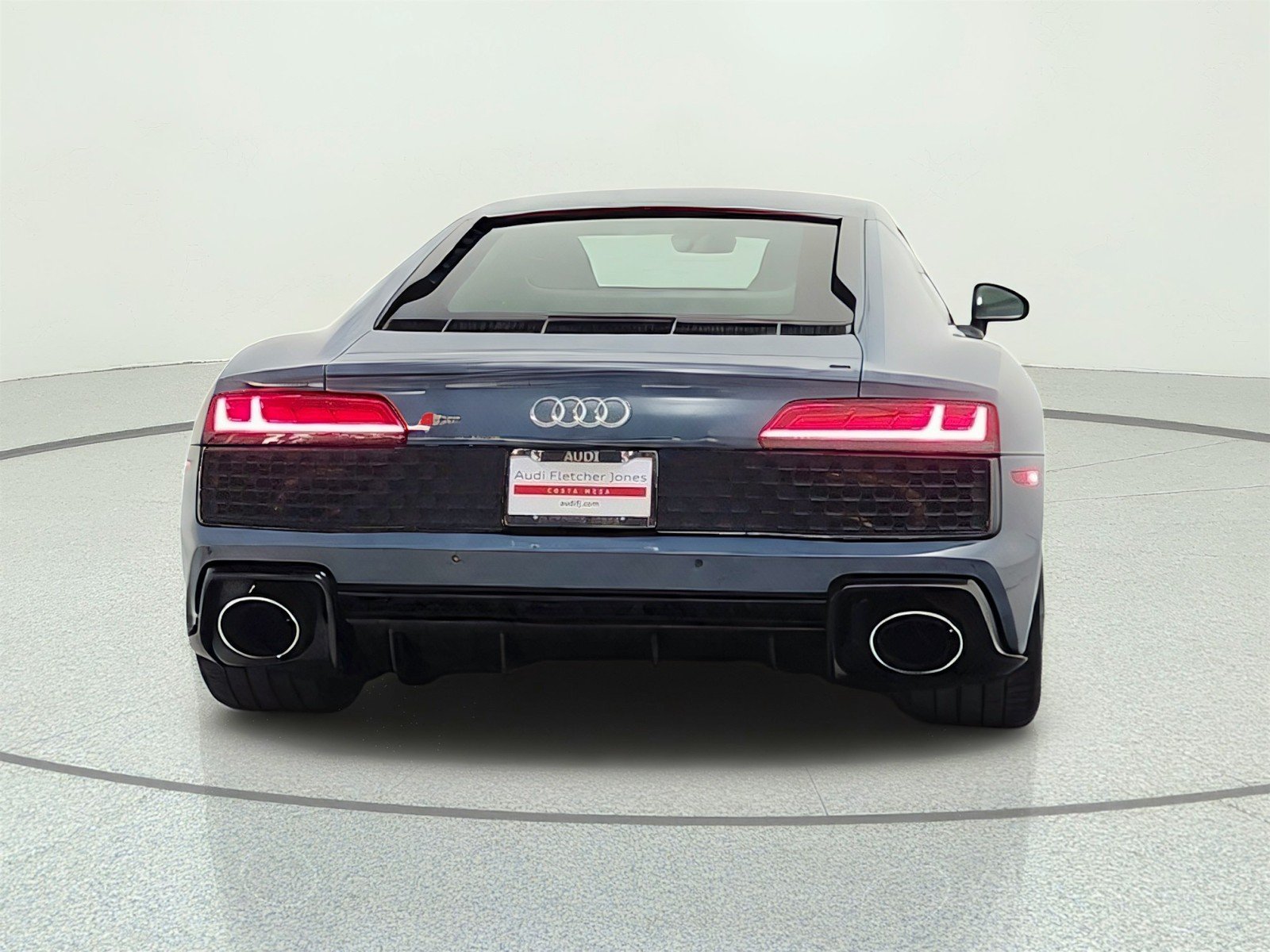 Used 2021 Kemora Gray Metallic Audi V10 image 6