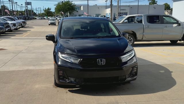 Used 2025 Black Honda Elite image 4