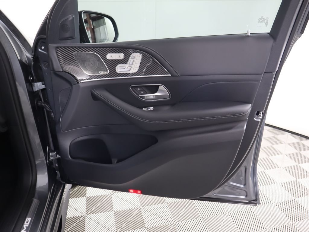 2026 Mercedes-Benz GLE AMG GLE63 S - Photo 27