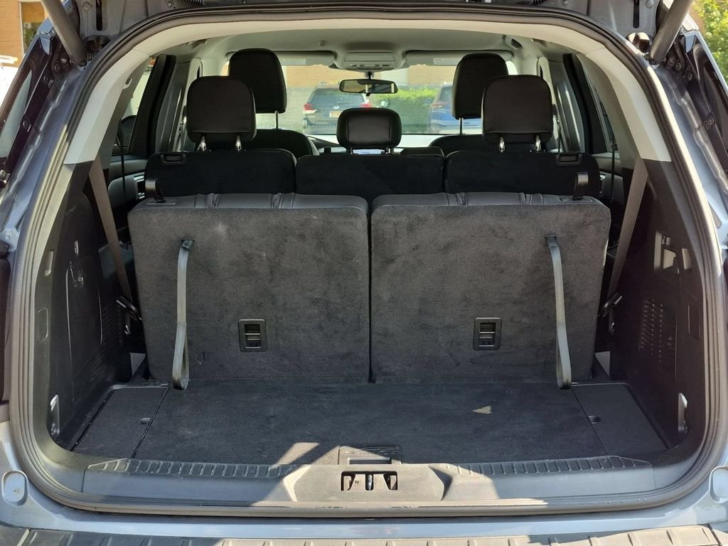 Used 2023 Gray Ford XLT image 7