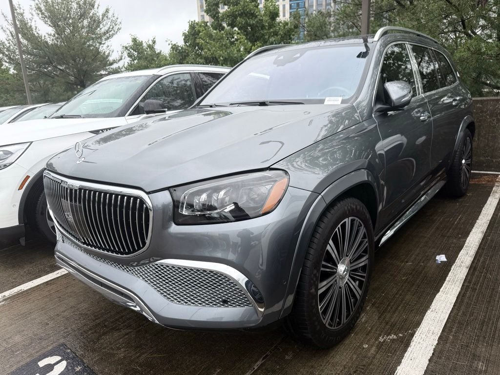 2023 Mercedes-Benz GLS Maybach GLS 600's photo