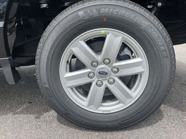New 2026 Black Ford XLT image 7