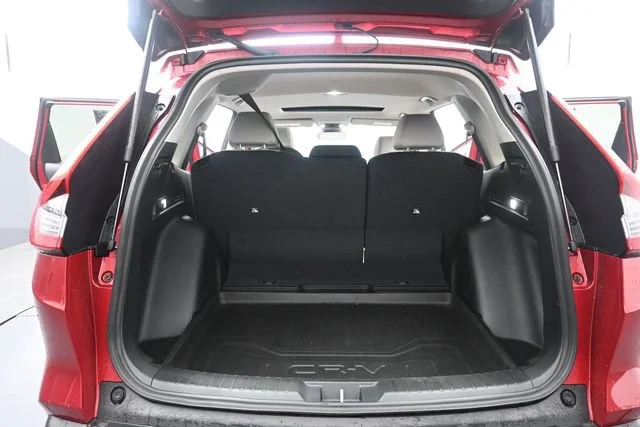 Used 2023 White Honda EX image 23