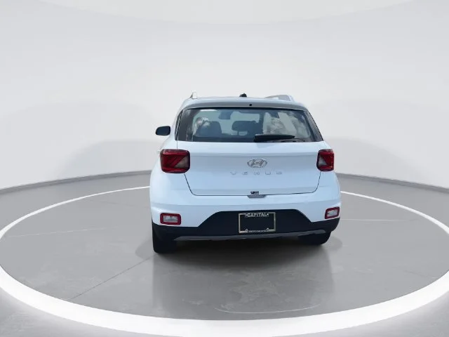 Used 2026 White Hyundai SEL image 7