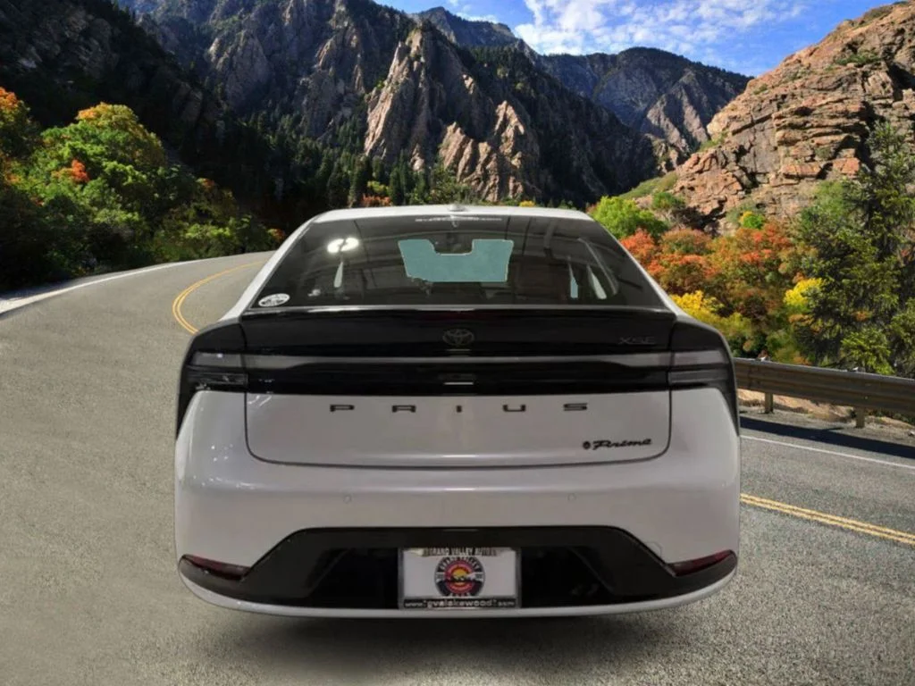 Used 2023 Beige Toyota XSE image 6