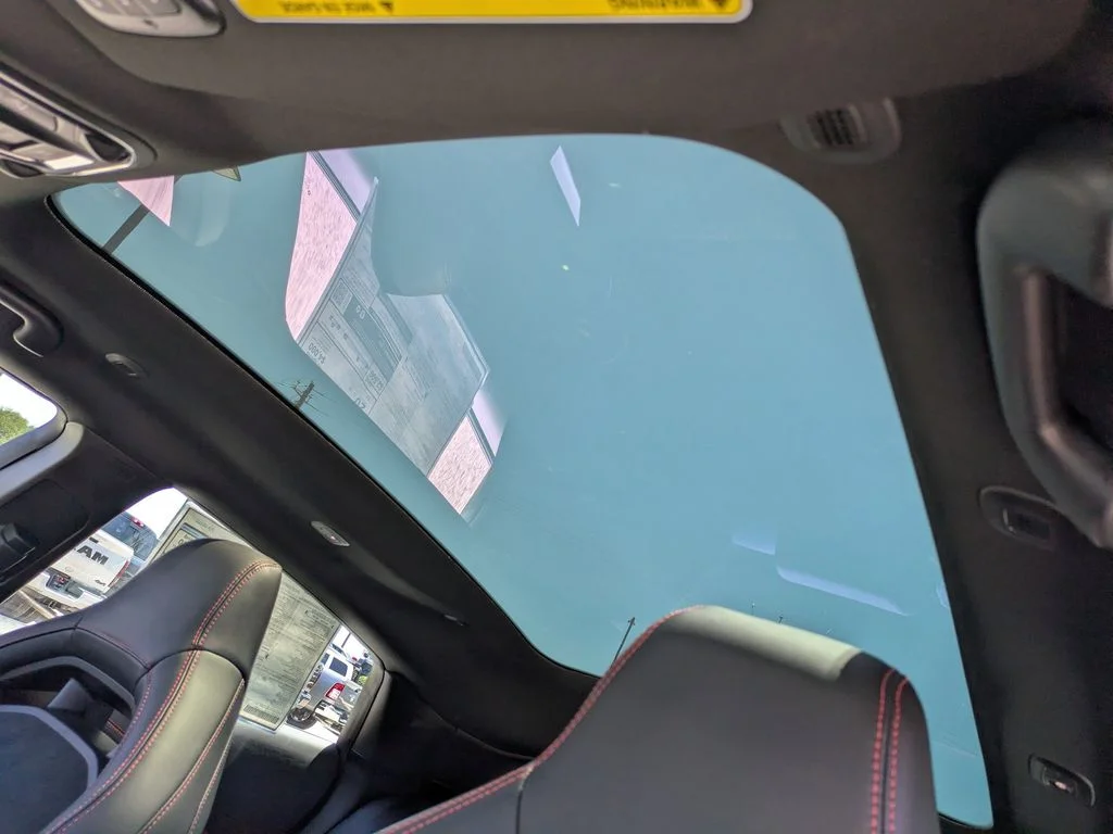 New 2026 White Knuckle Exterior Paint Dodge R/T Plus image 23