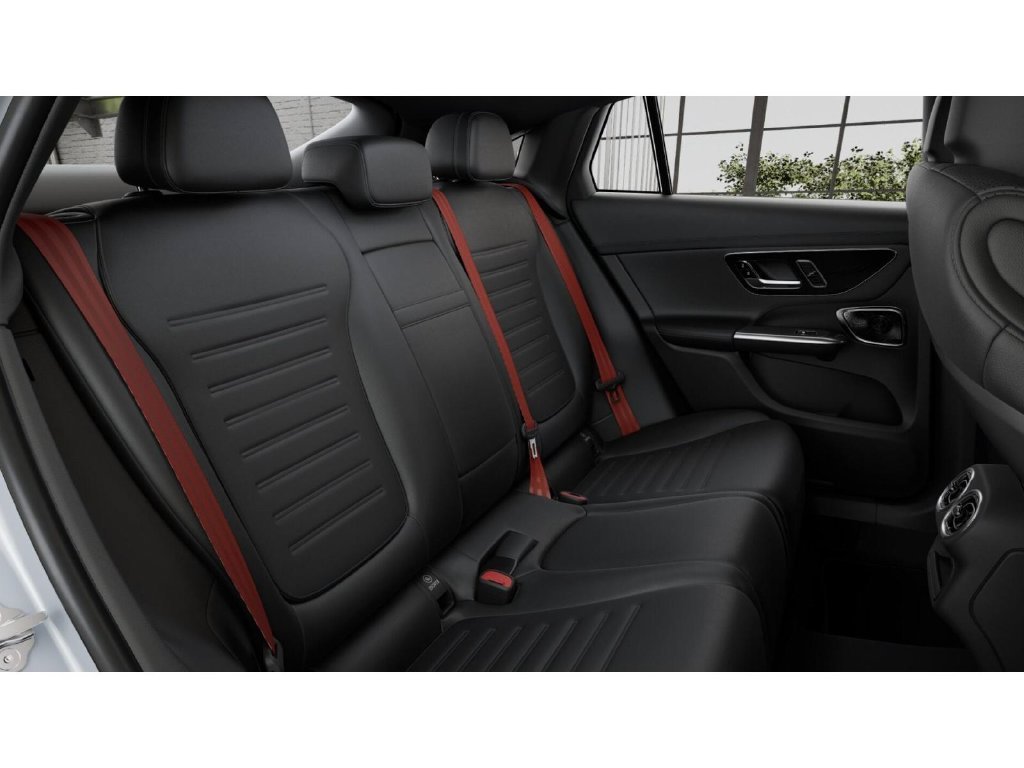 New 2027 MANUFAKTUR Moonlight White Metallic Mercedes-Benz AMG® GLC 53 4MATIC+ Coupe image 47