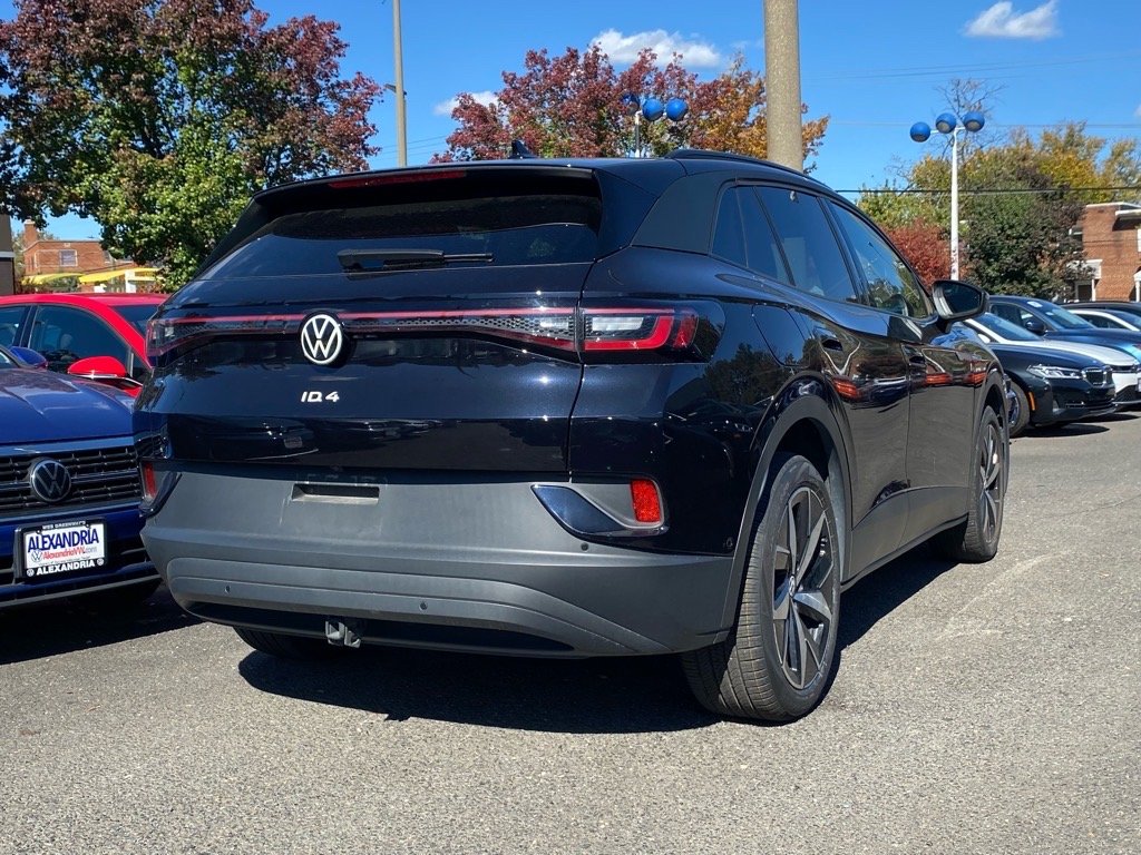 Certified 2023 Volkswagen ID.4 PRO S with VIN 1V2GNPE86PC004343 for sale in Alexandria, VA