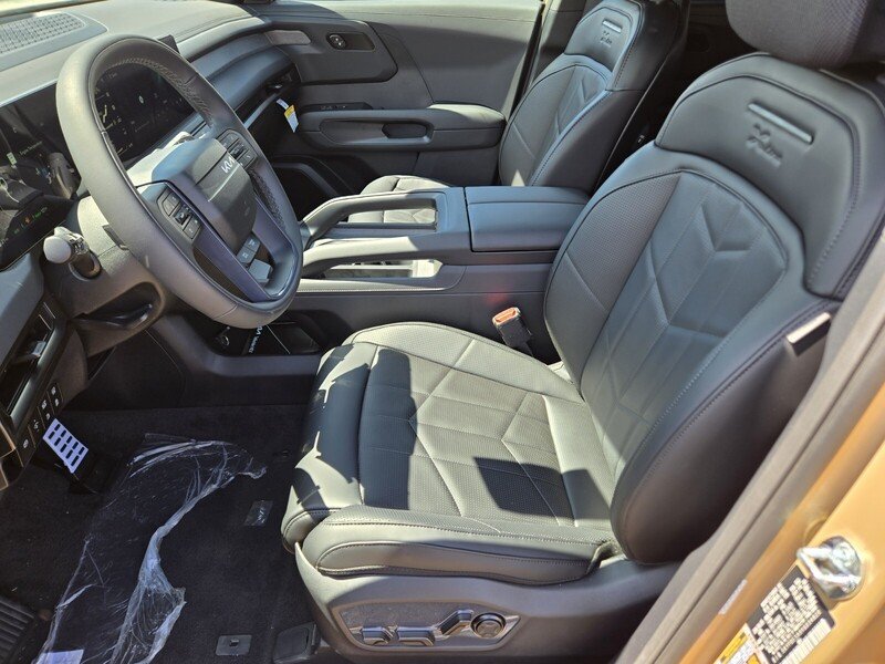 New 2027 Terrain Brown Matte Kia X-LINE SX image 6