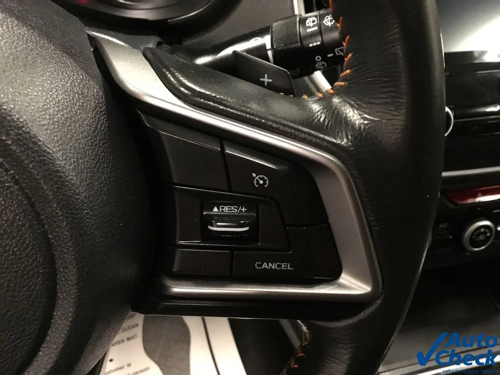 Used 2018 Gray Subaru 2.0i Limited image 40