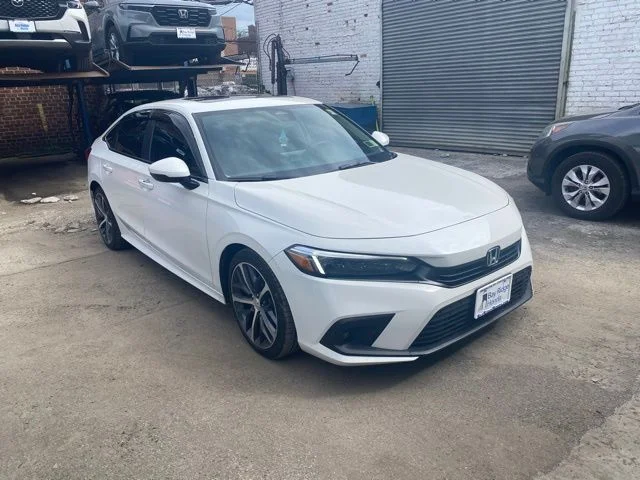 2024 Honda Civic Touring - Photo 3