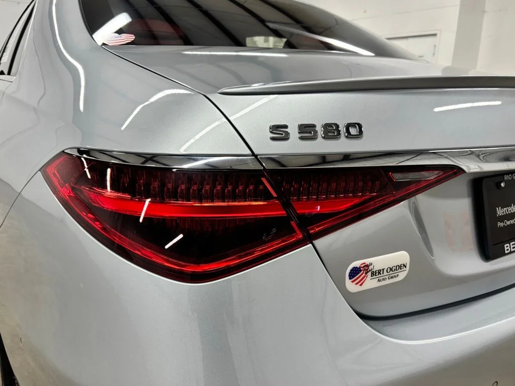 Used 2023 Silver Mercedes-Benz S 580 image 8