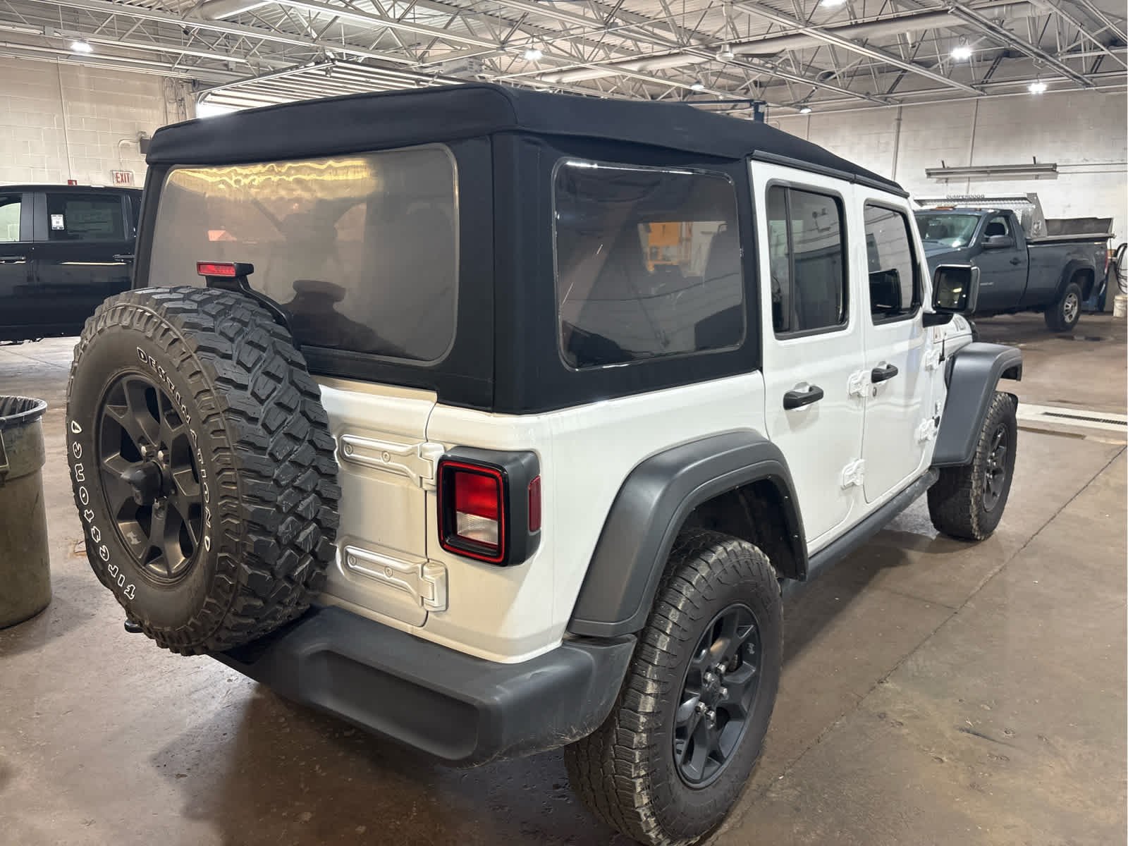 Used 2022 Bright White Clearcoat Jeep Unlimited Willys image 4