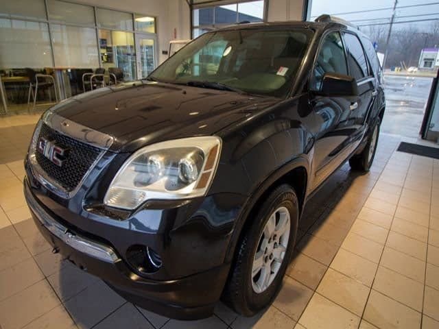 Used 2010 GMC Acadia SLE with VIN 1GKLRKED6AJ186203 for sale in Davison, MI
