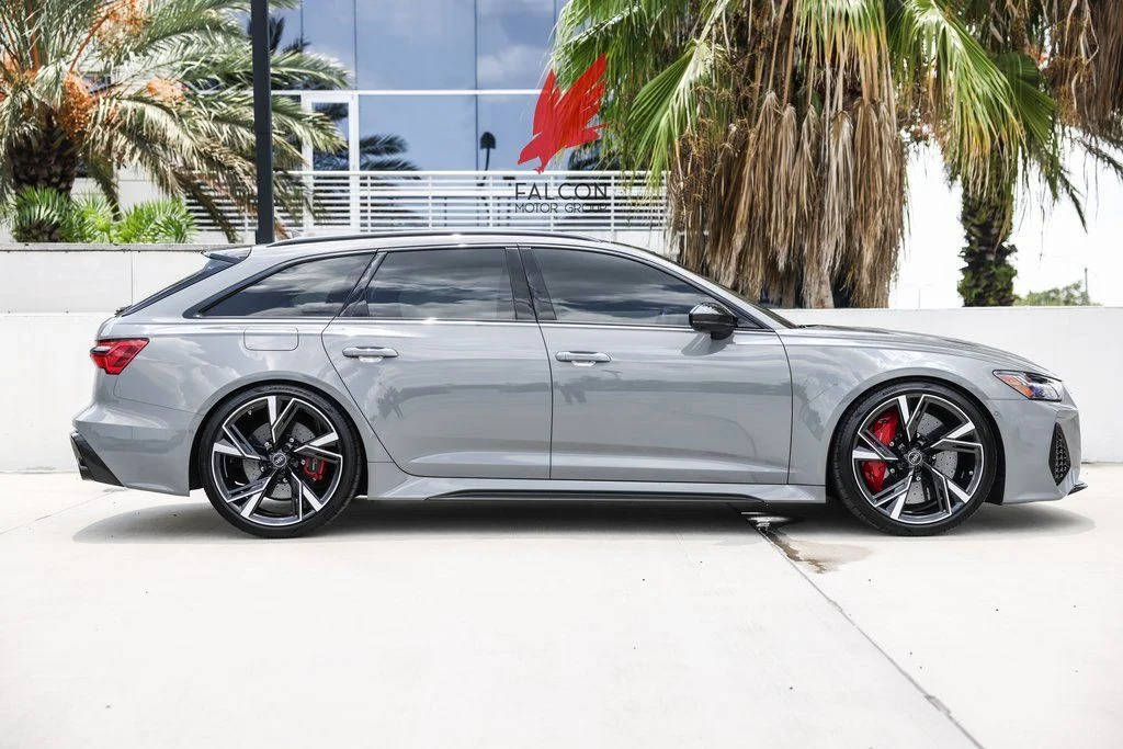 2021 Audi RS 6 Avant -'s photo