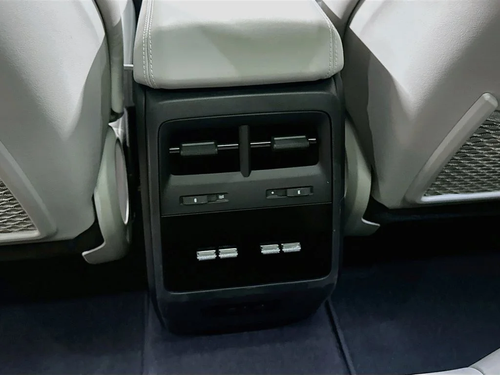 Used 2025 Blue Porsche 4S image 26