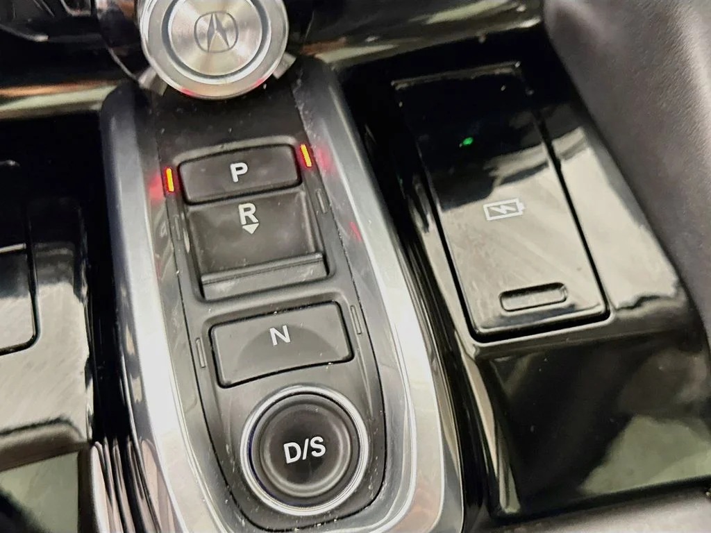 Used 2022 White Acura Advance image 20