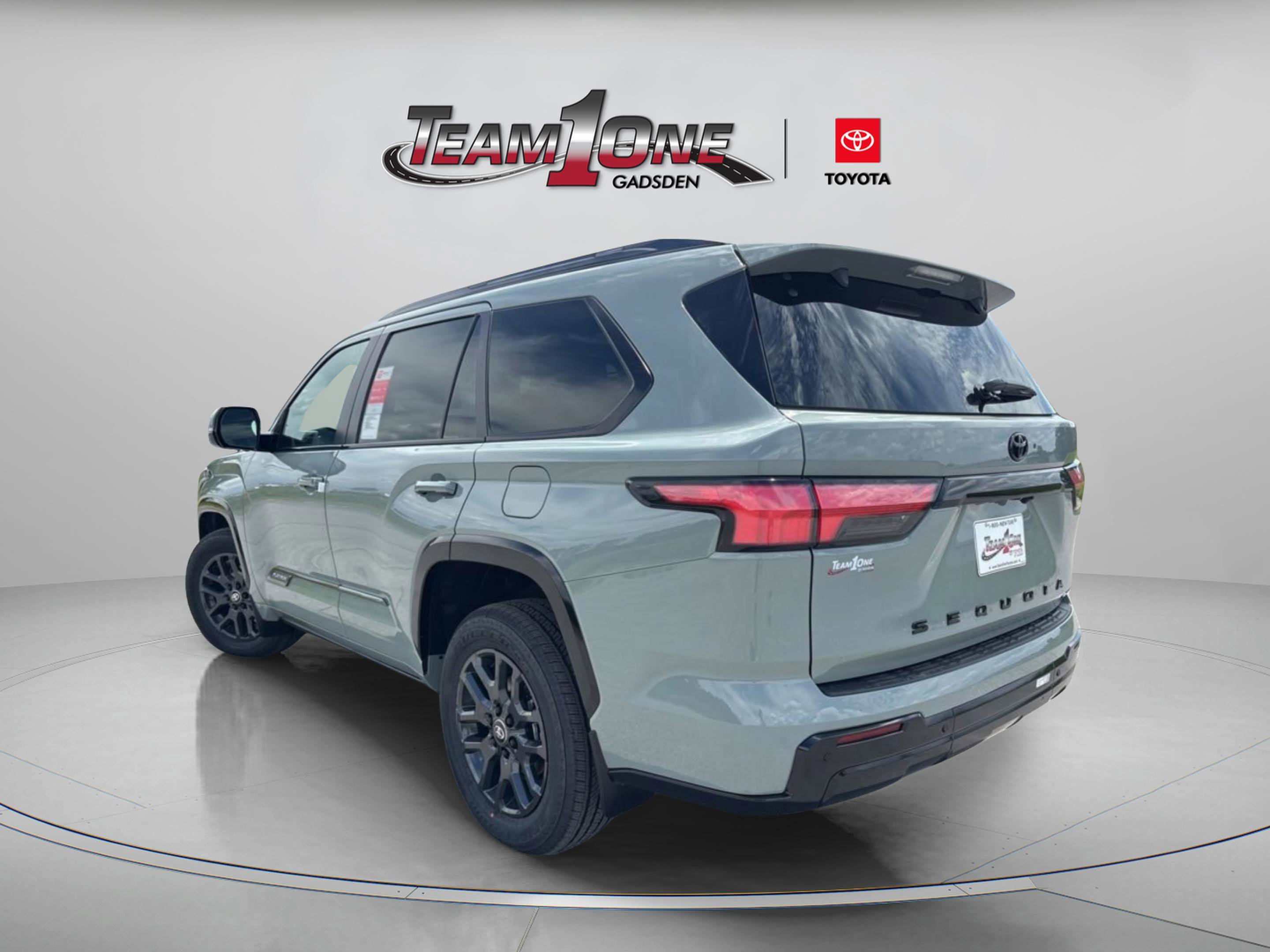 New 2026 Lunar Toyota Platinum image 4
