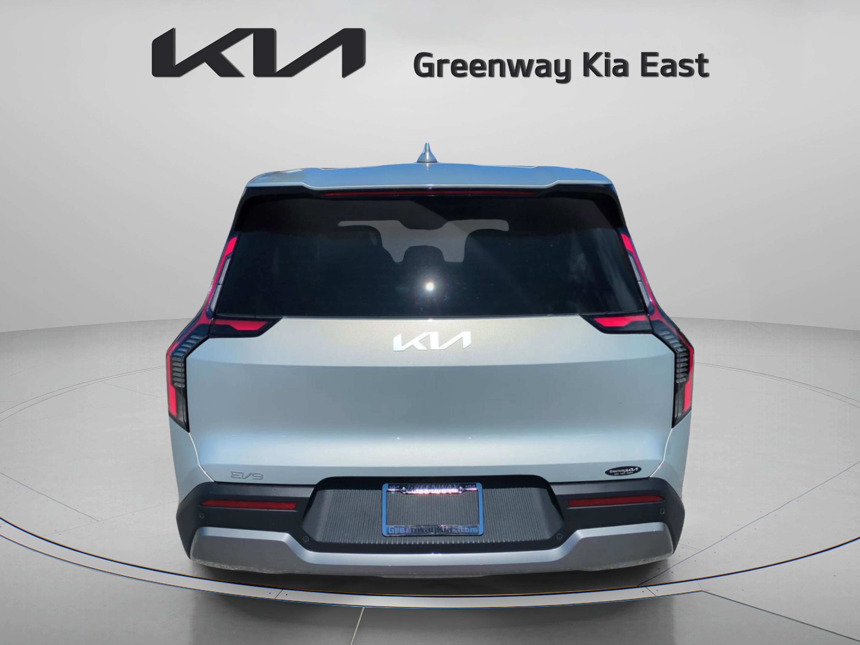 2026 Kia EV9 Light - Photo 8