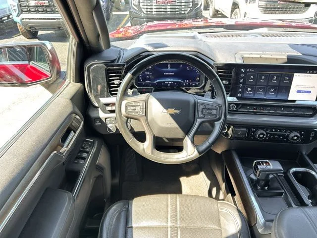 Used 2024 Red Chevrolet High Country image 23
