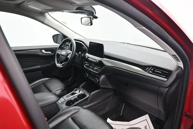Used 2022 Red Ford Titanium image 12