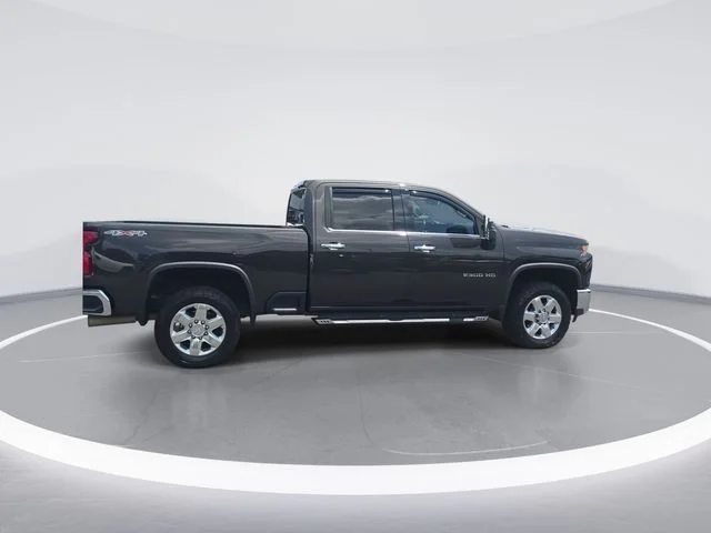 Used 2020 Brown Chevrolet LTZ image 9