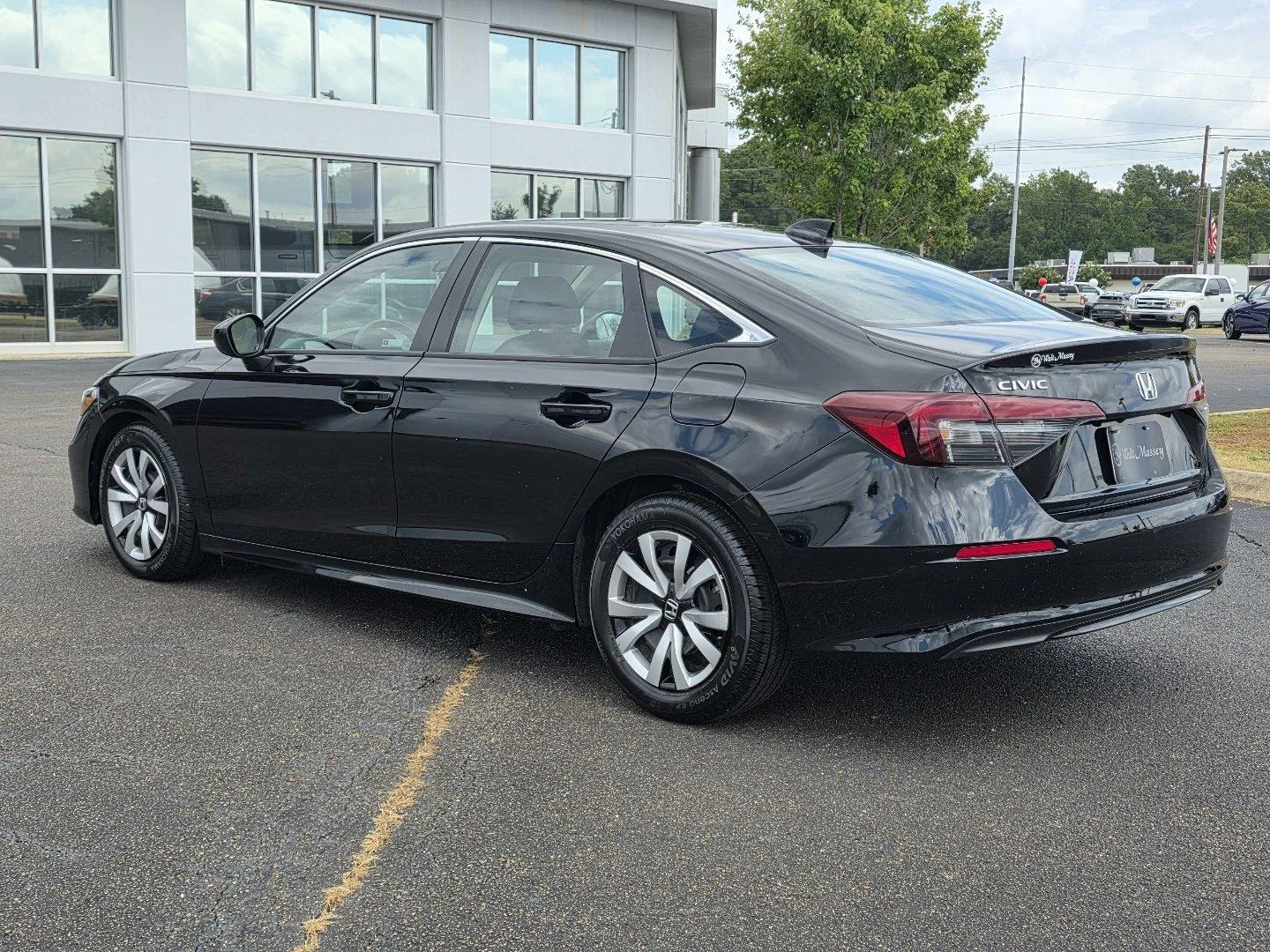 Used 2025  Honda LX image 7