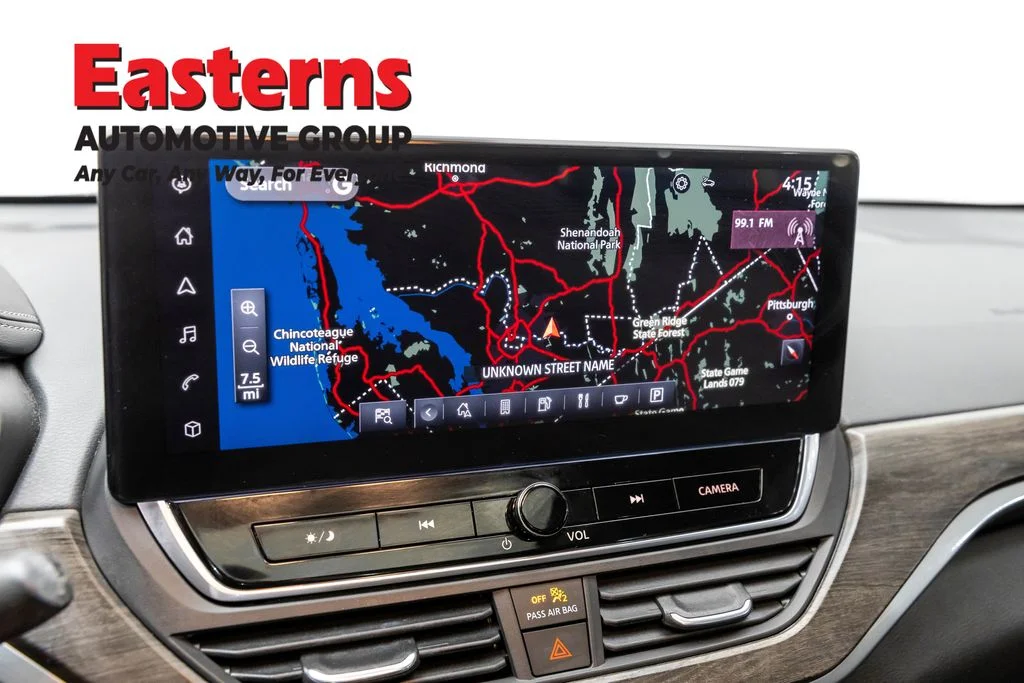 Used 2023 Gray Nissan 2.5 SV image 19