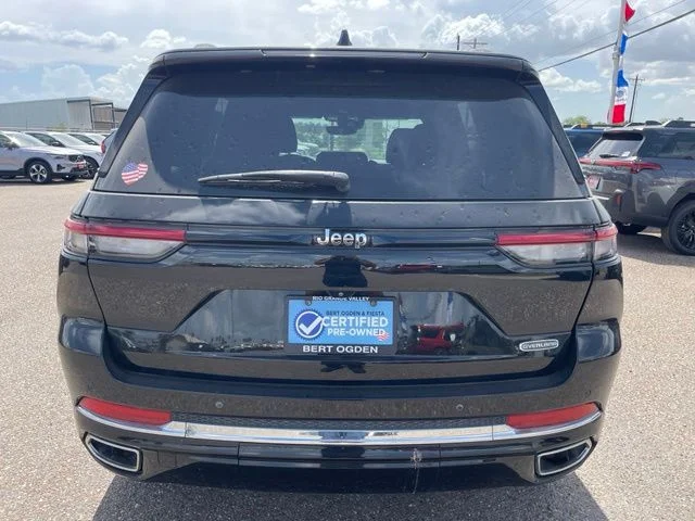 Used 2022 Black Jeep Overland image 8